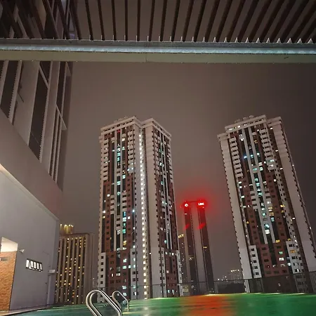 Chambers Skypool Klcc Apartment Kuala Lumpur Exterior photo